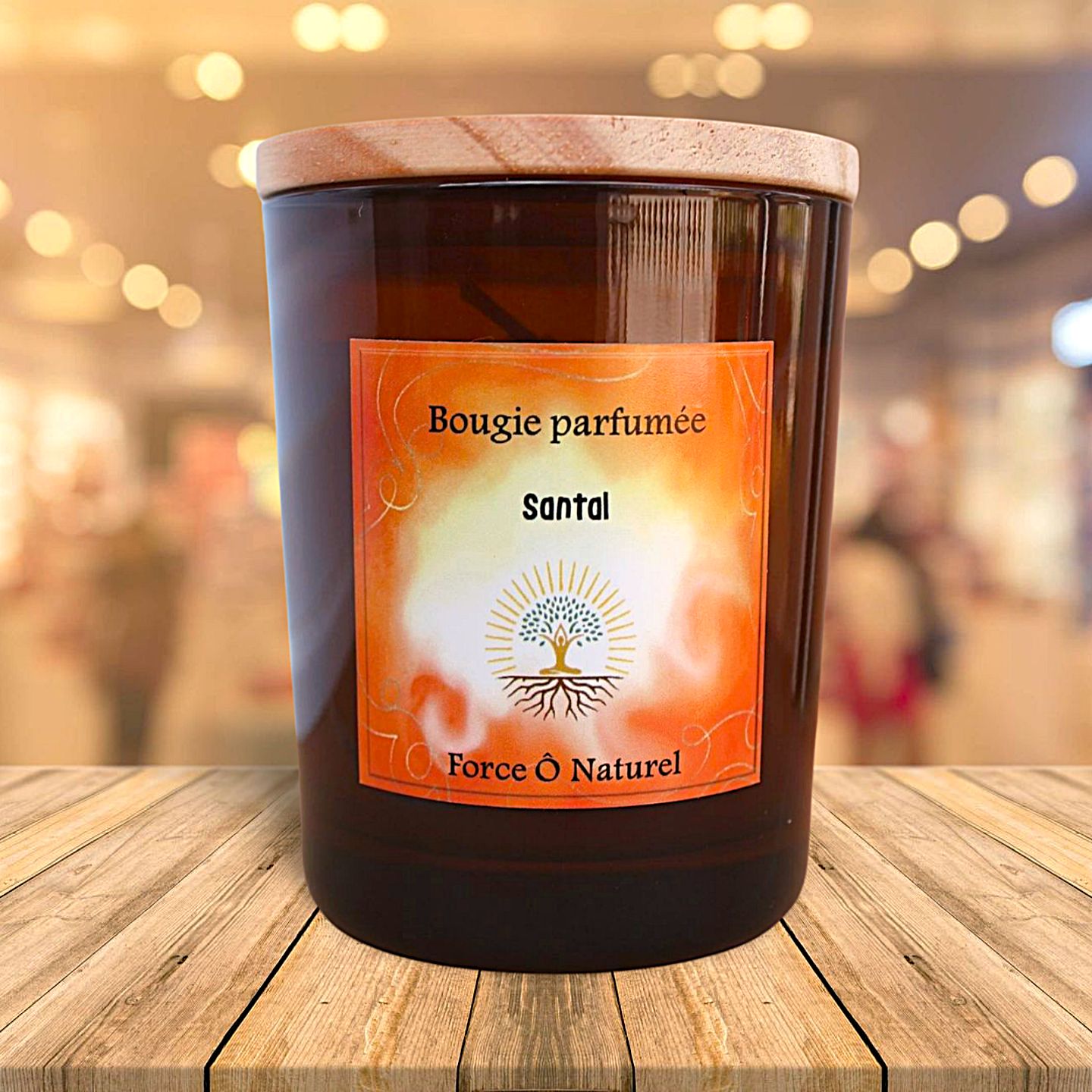 Bougie parfumée Santal dans un pot en verre ambré